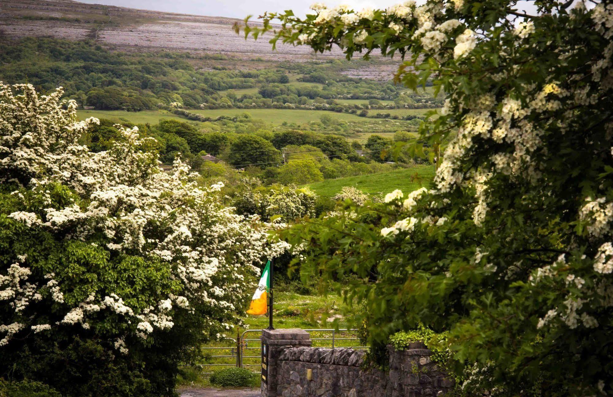 The Waters Country House Ballyvaughan Buitenkant foto